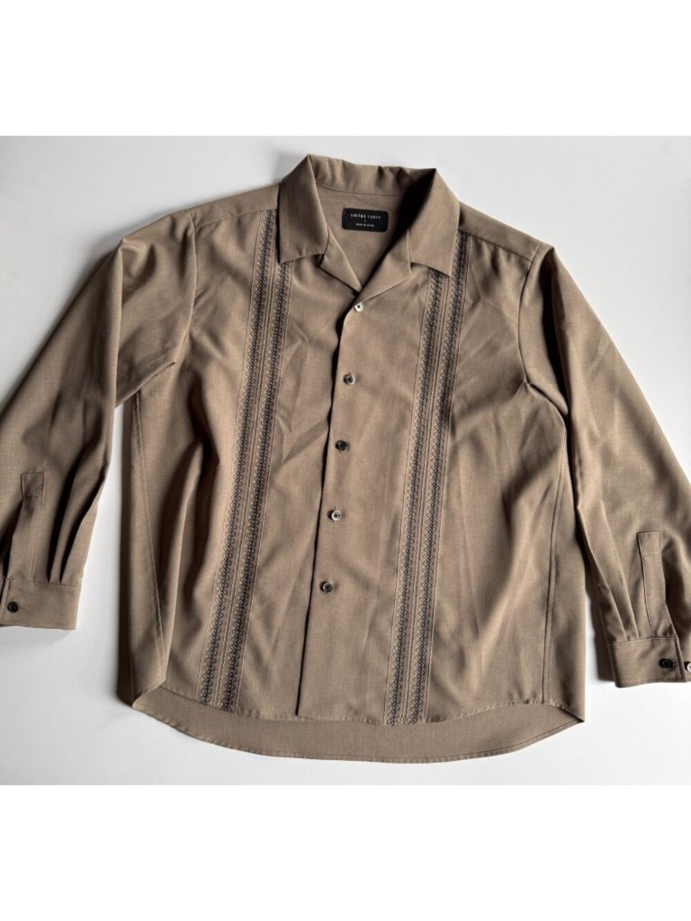 UNITED TOKYO Brown Embroidered Collar LS Shirt - Men’s Size 1 - Made in Japan